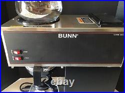 Bunn VPR Series 33200 Commercial Coffee Maker With 2 Brand New Bunn Carafes