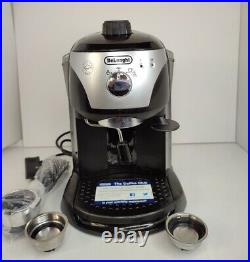 Delonghi Motivo Pump Espresso Coffee Machine Maker Cappuccino ECC221. B