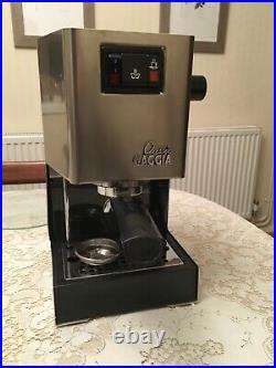 Gaggia Classic 2-cup coffee maker with frother